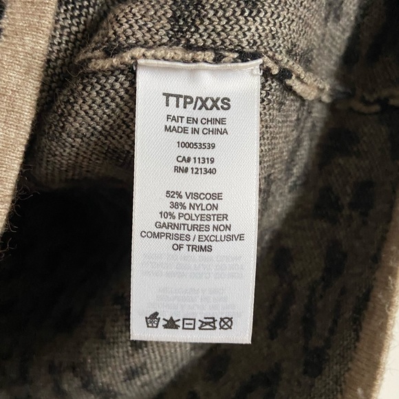 Stretchy Knit Mock Neck Sweater - Picture 6 of 11